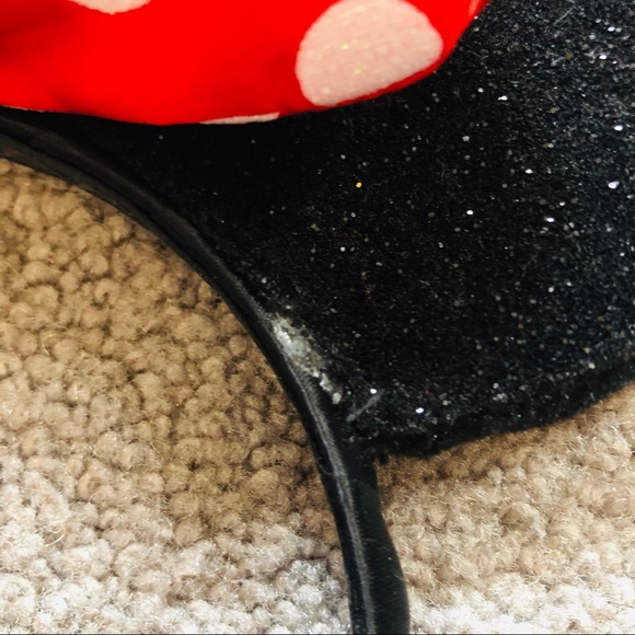 Disney Minnie Mouse Sparkle Flower Ears - Picture 9 of 10